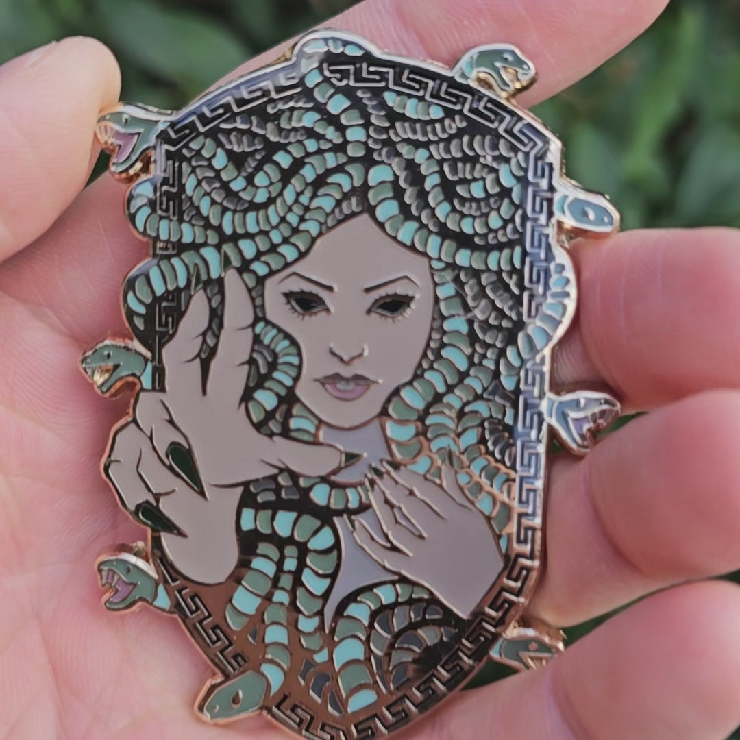 Medusa - Enamel Pin